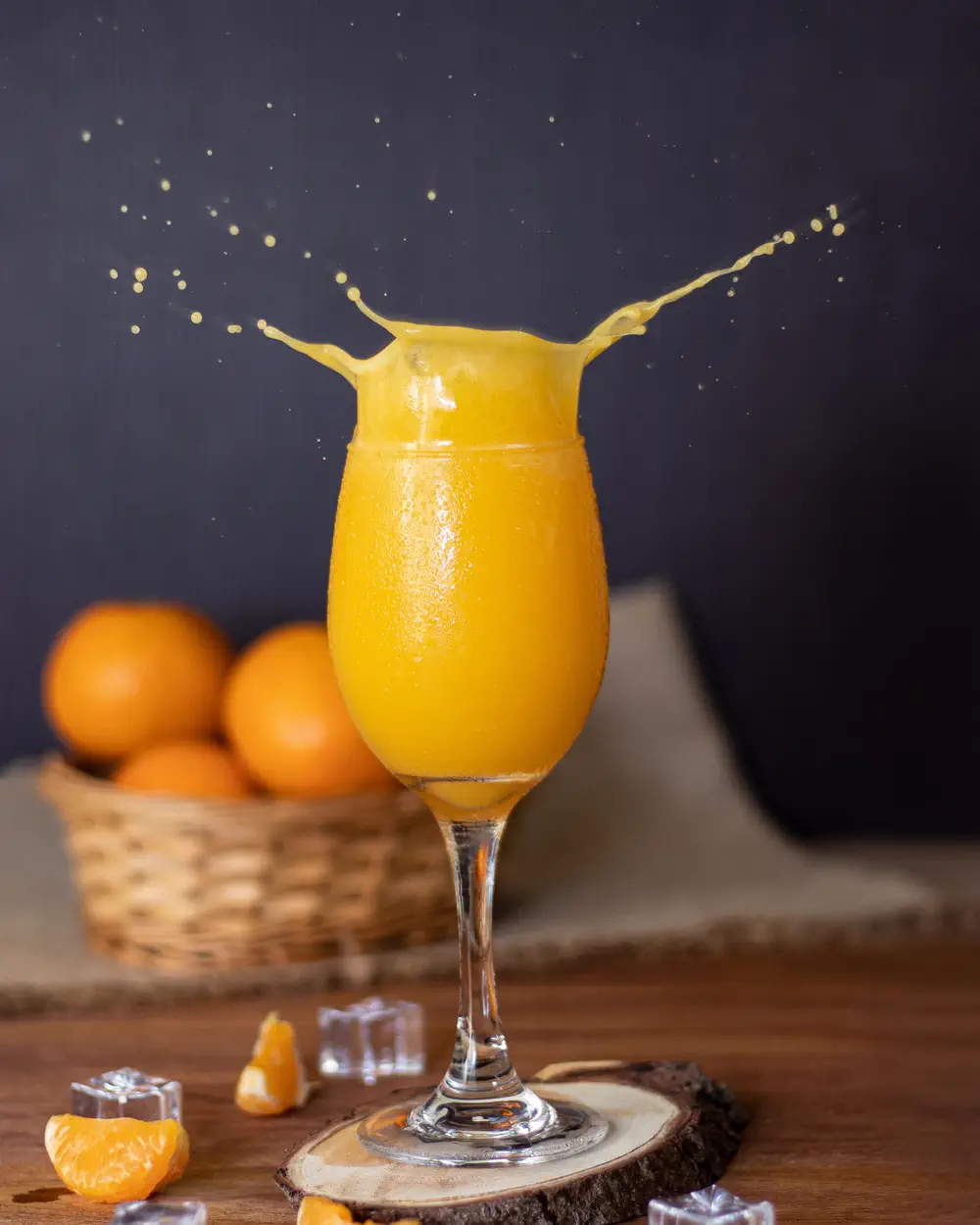 Orange juice with fresh fruit