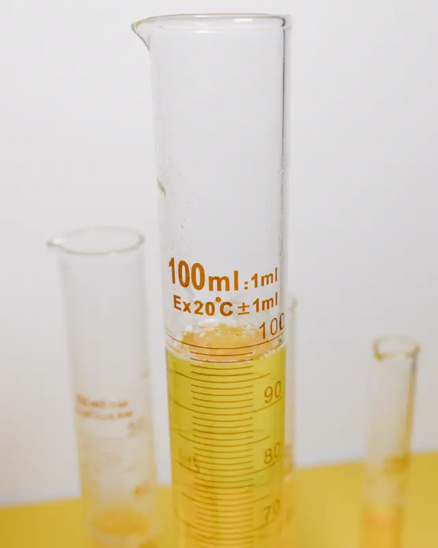Graduated cylinders